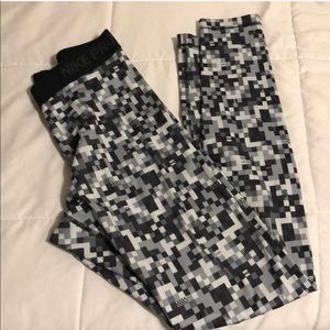 Nike pro dri-fit leggings✨